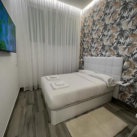 Habitacion Bruselas Style Madrid Exterior photo