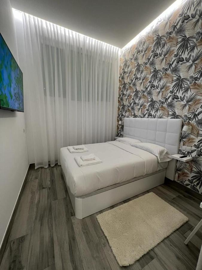 Habitacion Bruselas Style Madrid Exterior photo