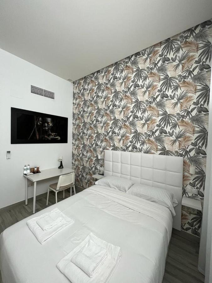 Habitacion Bruselas Style Madrid Exterior photo